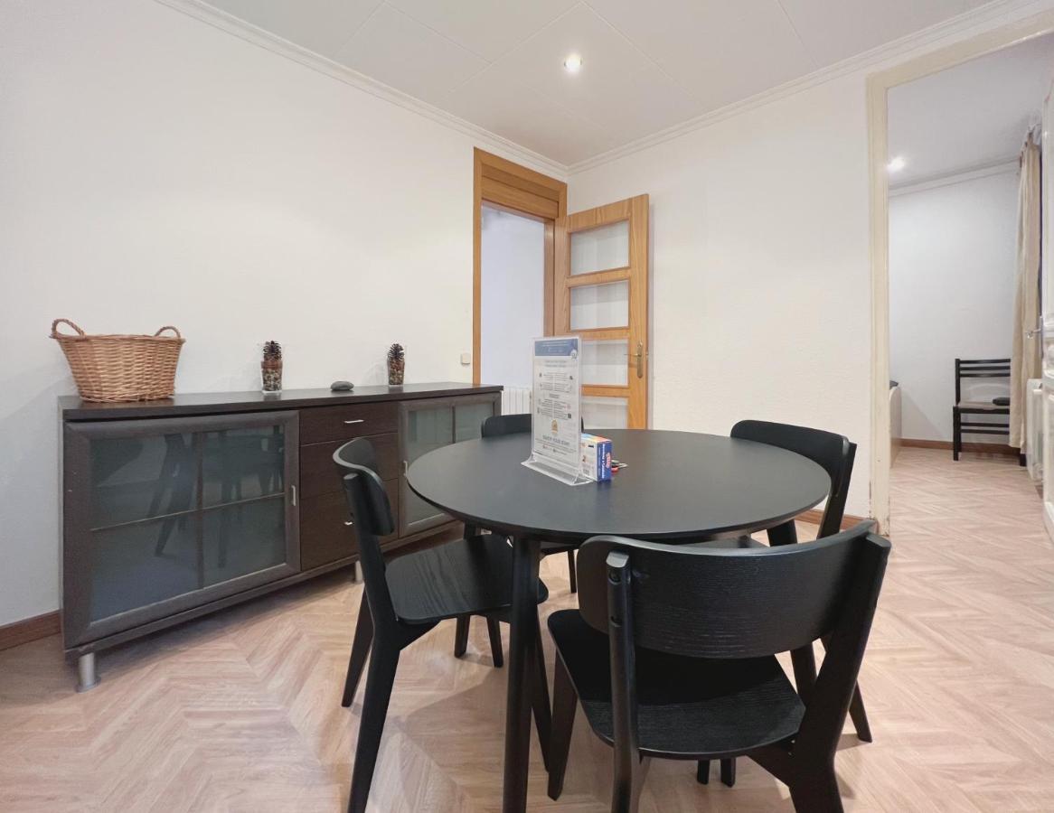 Stay U-nique Apartments Calabria Barcelone Extérieur photo
